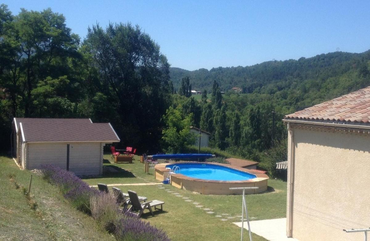 Maison De Vacances Avec Ses Petits Chalets Aouste-sur-Sye Εξωτερικό φωτογραφία